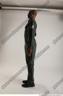 ERIC STANDING POSE SALUT